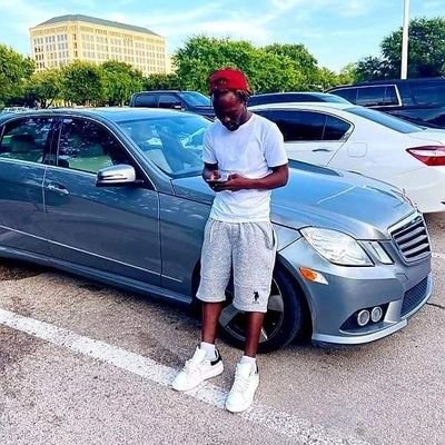 DavidoKing86174's profile picture. 