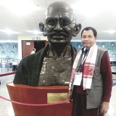 Chairman Kothiyaray Pacs cum Byapar mandal Suppi ,Delegate Biscomaun Bihar,
President BCC Suppi , President Dist. swatantrata senani utaradhikari sangathan