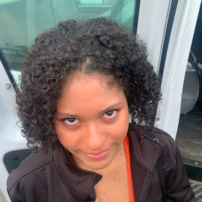 Miriasolares's profile picture. sou só eu | 💜@bts_bighit