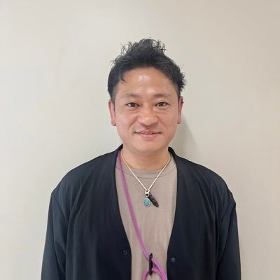 koume202105's profile picture. 楽しく生きよう😊1人で苦しいならKOUMEがいる！“カドルサポートKOUME”代表✨ジョブ&ライフコーチ／#社会人 #五月病 #暗黙の了解 #転職 #ADHD #ASD #鬱 #双極 #統合失調症 #診断 #グレーゾーン #SDGS #障害年金 @cuddle_s_koume/@VG8JxqfMFSG84R4