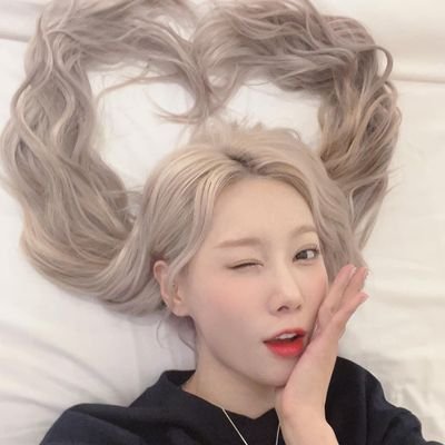 Ultimate fan girl of #Dreamcatcher & BAP  (EL7ZUP,CLC, KARD, P1HARMONY, AleXa, IDLE, Pink Fantasy live rent free in my mind)
Biased for Yoohyeon 
free palestine