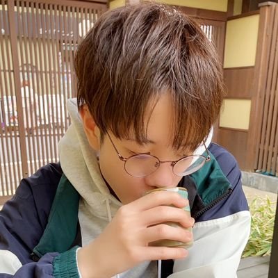 中学時代に不登校を経験し、逆転合格を掴み取った先生です!
授業のモットーは褒めて伸ばす「楽しい・優しい・分かりやすい」です✨
不登校の経験から、勉強や学校への不安、勉強でつまずきやすい点などが痛いほどよく分かっています😊
日大の基礎学対策、発達障害の方、社会人の方への授業も可能です!👍
気になる方は👇URLへ!