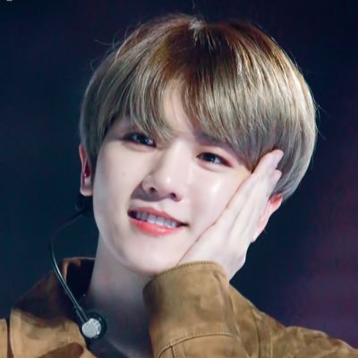 bbh enthusiast | i do random chanbaek analysis | feeding cbkist delusion left and right