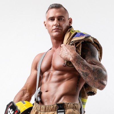 👩‍🚒 the “Action man” of @magicmenaustralia                  🧠Promoting Mental Health, Fitness & lifestyle. 🦾Overcoming RA & sharing my recovery story