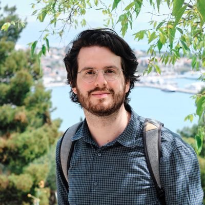 RobertJTest's profile picture. A regular human, using Twitter.