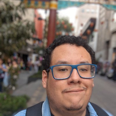 Nerd orgulloso
gamer,amante de la animación,comicquero, estudiante de periodismo, metalero y amante de la tecnología, el cine,  fantasía ,anime y manga