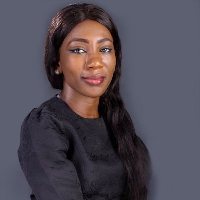 Abaka21's profile picture. A Lawyer, a wife, mother and a baker.