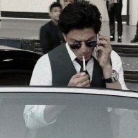 𝙆𝘼𝙍𝘼𝙉 𝙆𝙆(@LastSRKian) 's Twitter Profile Photo