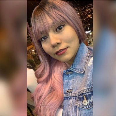 - No todo lo que escribo me sucede ni todo lo que me sucede lo escribo.
- Entre Guayaca y Manaba
- C.S.E.
- #NoSoyManicris
- #NoSoyMayumi