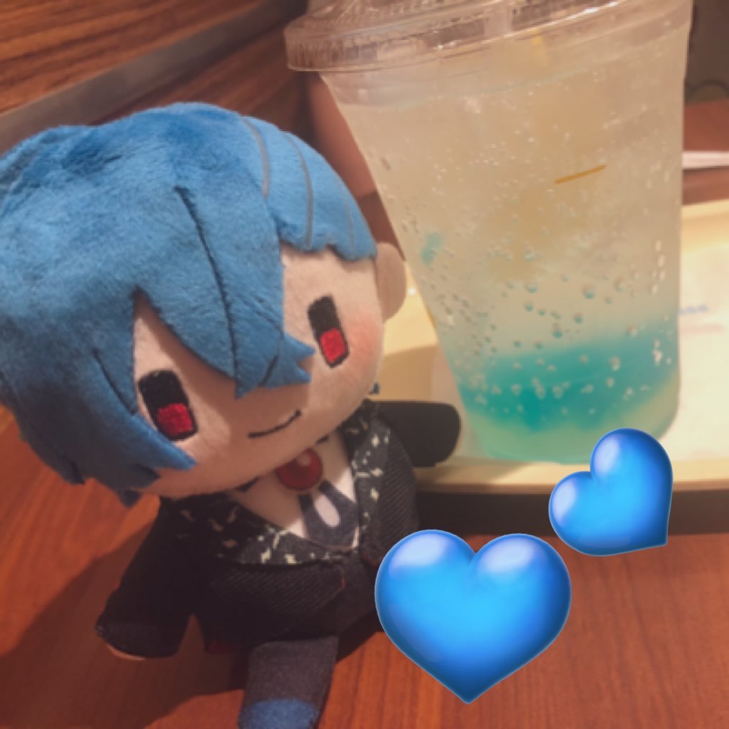 元一反木綿と入籍💍💕です!最近は🧁✝︎にぞっこん。やっているゲームは原神、Sky、おべない、あくねこ…etc…。めんどくさいやつだから関わりたくない人はフォロー❌基本的フォロバはします⭕️