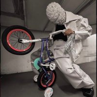 Loop (@loppeddi) 's Twitter Profile