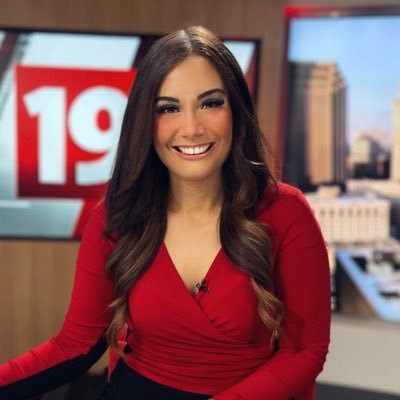 Morning Anchor at Cleveland 19. Emmy-nominated meteorologist. Monsters Hockey host 🏒. Dog mom 🐶. Barre Instructor 🩰. @UNCAvl Alumni. Hometown gal. KD8TWX