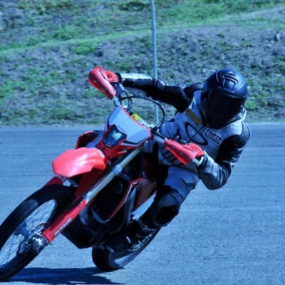 LEGEE17's profile picture. https://t.co/MGzV1a33cC