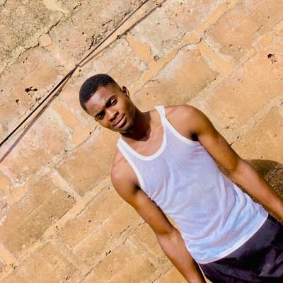 Hyacint68122371's profile picture. 