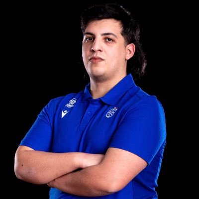 22// NBA2K professional player @Italbasket🏀4️⃣// X8 Italian Champion🇮🇹🏆// FIBA Esports Open I🏆// At least you tried