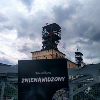 Antypedofil.Antygwałciciel.Antyzwyrodnialec.Napisałem biografię choć śmiali się gdy mówiłem,że napiszę i marzę by dalej pisać.Pomóżcie mi w tym. Kupcie książkę