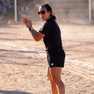 UW-Whitewater Alum 💜 Softball Hitting Instructor - Samie Friend Hitting Instruction 🥎