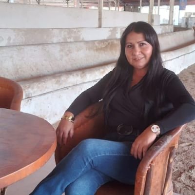BmAnylu's profile picture. Medico veterinario🐮🐱🐷🐑🐴🐔 y orgullosa mamá 😍