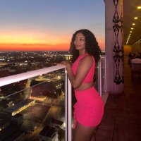 Mia (@miaauster) 's Twitter Profile