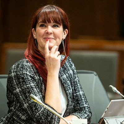 Députée de Saint-Jean à la Chambre des communes pour le Bloc Québécois.