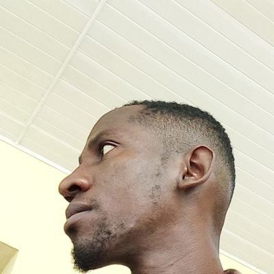 Udoh_MfonJnr's profile picture. Analyst