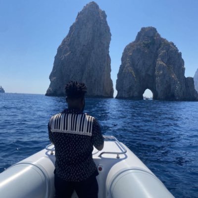 DiscreteGuy's profile picture. Earth & People