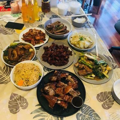 GOLdenRETR67371's profile picture. loving,and amazing heart of https://t.co/NrKBS8UYkA only live once,but if you do it right,once is enough.