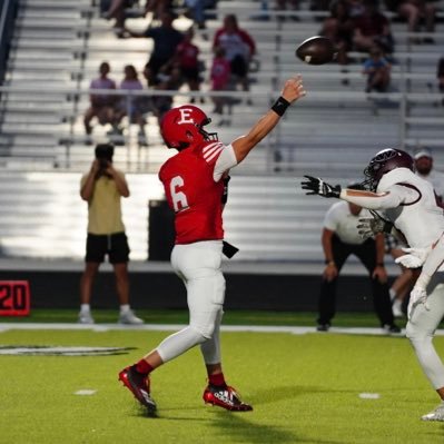 Elkhorn High School | QB | 6’1” 200lbs | 2025 | 3.86 GPA | Bench 265 | Squat 455 | kaydmatthews2@gmail.com