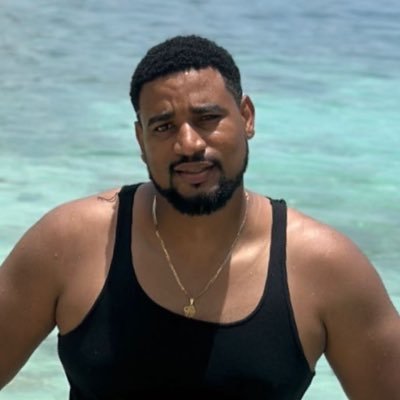 Basketball enthusiast 🏀 Lover of life ❤️ Business Consultant 👔💼