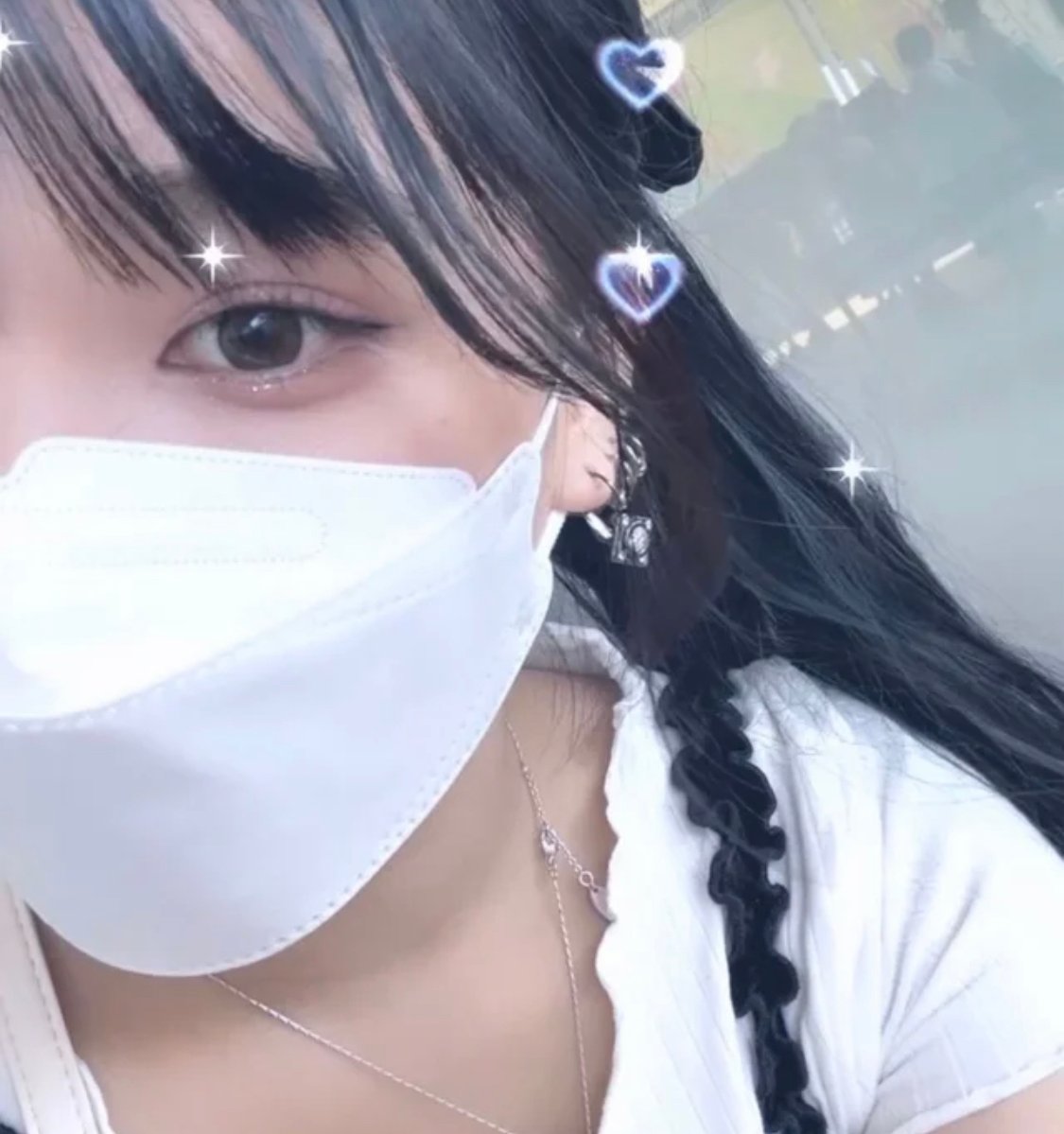 貧乏暮らしから人生復活劇💕EA(FX自動売買)で年収190万から年収4000万に💸今まで贅沢とは無縁の人生だったからお金に困ってる人の力になれたらと思ってX始めました😊今ならフォローで私が使ってるFX自動売買ツールをタダでプレゼント🙌