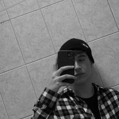 Marcooantonioo3's profile picture. vendo corsa 560.000 km rodado, escapamento furado e biela torta.