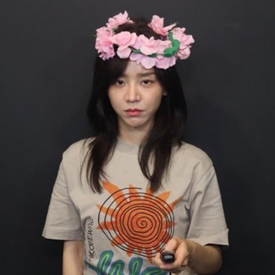 👧🏼 21 | Computer Science student

i post IT & Kdrama stuffs hehe

Shin Hye Sun | Kim Da Mi | Kim Ji Won