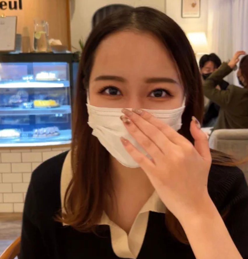 どん底人生から人生復活劇💖EAで年収190万→年収5000万に😎底辺でもここまでこれたからお金に困ってる人の力になれたらと思いツイッター始めました🔥今ならフォロワーさんだけに私が使ってるFX自動売買ツールをタダで配布中🎁