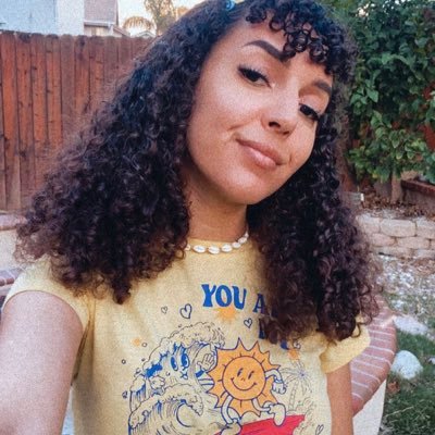 Amber is the color of my energy 🏜. Trent💕💍 half black  she/her