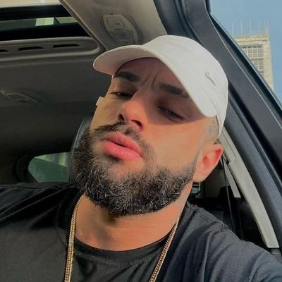 ElielSandik's profile picture. 