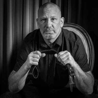 I tell kinky tales with photography
Click the bell icon and never miss a tweet
DM to arrange a shoot
DO NOT copy/reuse my images without explicit permission