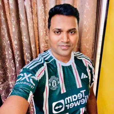 Hardcore Manchester United and Indian Cricket team fan. Only a bhakt of God and not of any political party or politician. Proud to be an Indian.