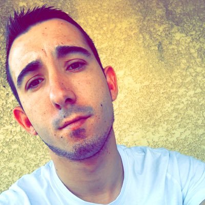 ymonteret341's profile picture. vie sans te soucier de rien