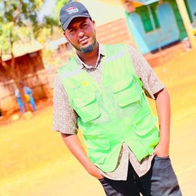 A humanitarian netroots// Industrialist // Political analyst//
Die hard for #GGMU❤️
