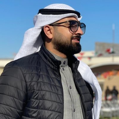 يخاطبني السفيه بكل قبح فاكره ان اكون له مجيبا يزيد سفاهتا فازيد حلما كعود زاده الاحراق طيبا ؛