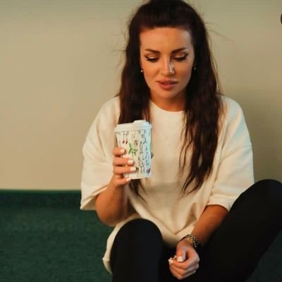 ChakaYaya4400's profile picture. 