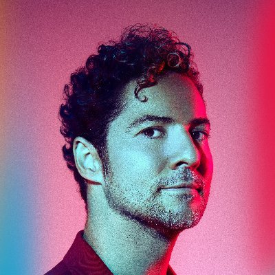 All for one, and one for MUSIC!  We are the spirit of David Bisbal in Romania.