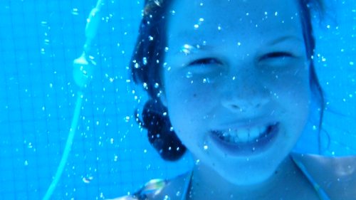 Funnybug27's profile picture. Hi, my name is Hannah and i love swimming, running, netball and most of all ACTING!!!! Follow me!!!