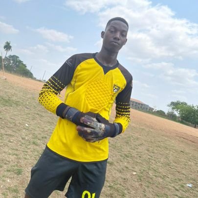 OAU Undergraduate | Future Animal Scientist |NAAS OAU SPORTS DIRECTOR || MANCHESTER UNITED FAN || 6ft5inches Goalkeeper👌 Follow me now, I follow you back ASAP