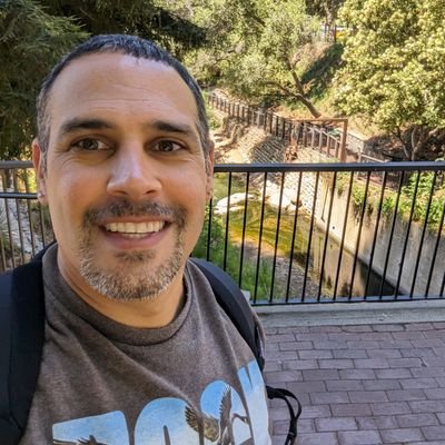 GrayJediStric's profile picture. Cinephobe and sports.