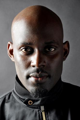 This is the Official Maurice Kirya Music Twitter Fan Page. Follow me for 365 days of Pure Soul/Mwooyo by @mauricekirya