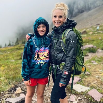 PacNW raised 🏔, Beavs believer 🏈, runner 🏃‍♀️,  my ❤️ is outside 🏕🦌🌲 and in the sky ✈️.  Mom to a mini-me 👩‍👧 and adventure partner to @itsawhiskeyrodeo