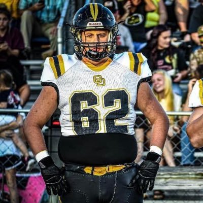 Chuckey Doak High School 2024 l 6’5” 275 OT/DL l Blindside Pro 3.5⭐️ l Region 1-3A All Conference '22 / ‘23  I 3.53 GPA | toney284@yahoo.com I 423-609-1425