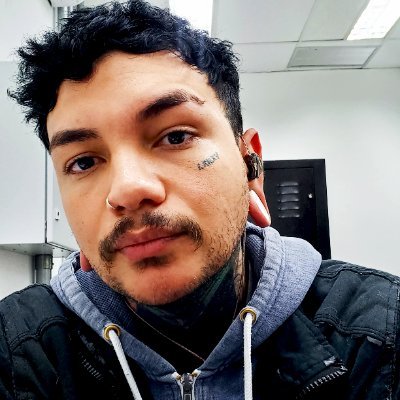DJ e desinfluenciador dos emos
Não repara a bagunça.
Bookings: nataconerp123@gmail.com