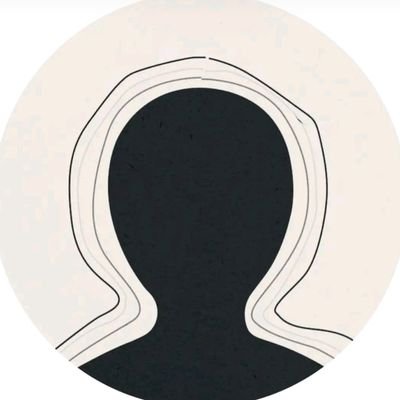 ومُحمدٌ ﷺ نورٌ إذا حلَّ في ظُلمة قلبٍ أضاءها ، اللهم صل وسلم على نبينا مُحمد 🤍